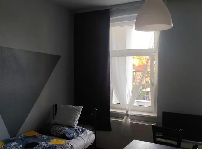 Rose/werner 招待所